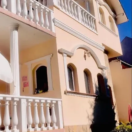 Adam Apartmanhaz Szeged Exterior photo